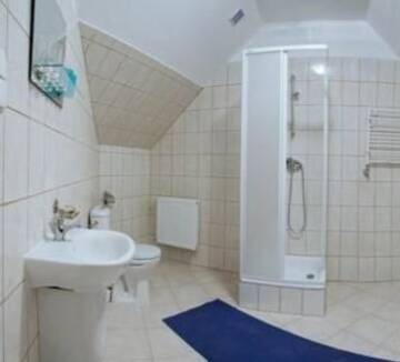 Фото номера Трехместный номер Проживание в семье Arizona City г. Кудова-Здруй 5